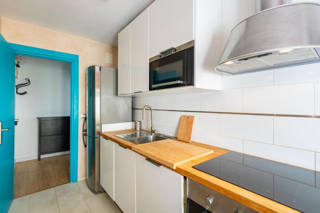Colours Apartment And Garage Historical Center 4 Pax Sevilha Exterior foto