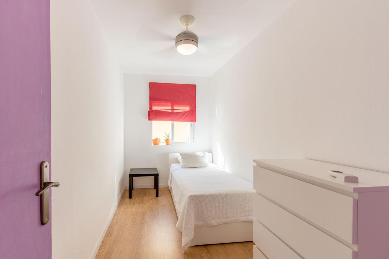 Colours Apartment And Garage Historical Center 4 Pax Sevilha Exterior foto