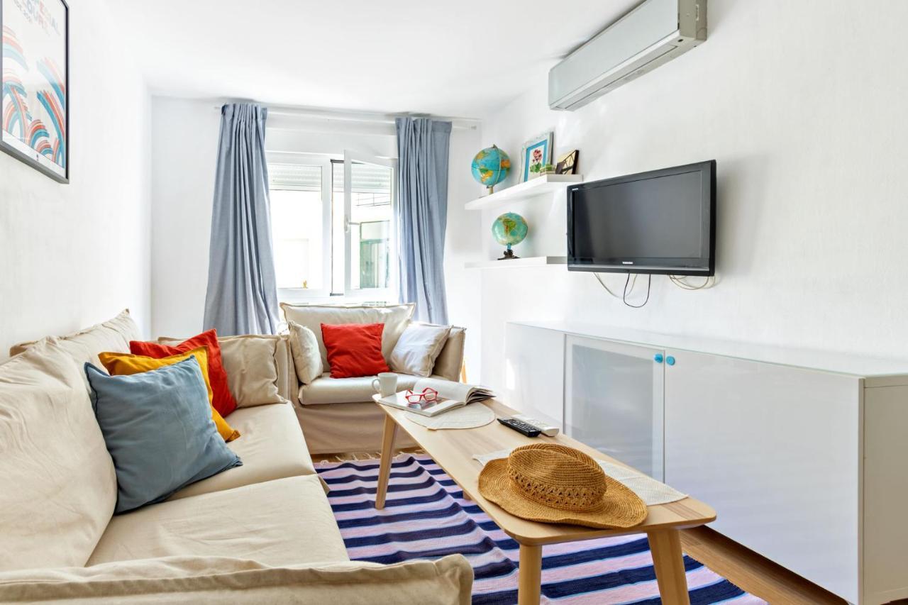 Colours Apartment And Garage Historical Center 4 Pax Sevilha Exterior foto